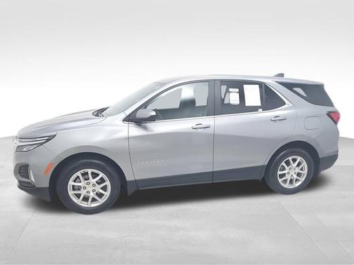 Sterling Gray Metallic 2024 Chevrolet Equinox 1LT