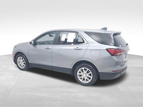 Sterling Gray Metallic 2024 Chevrolet Equinox 1LT