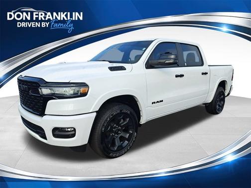 Bright White Clearcoat 2026 RAM 1500 Big Horn