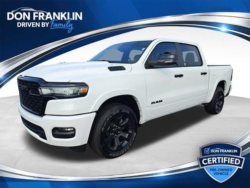 Bright White Clearcoat 2026 RAM 1500 Big Horn