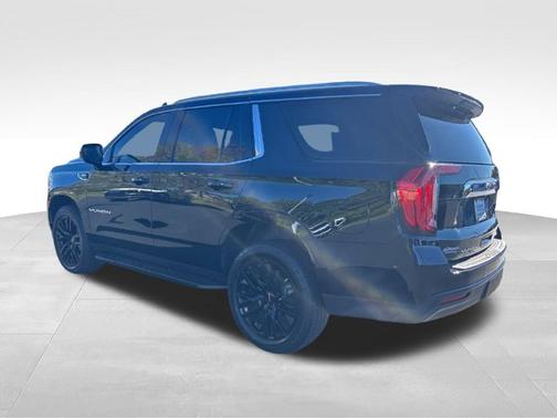 Onyx Black 2022 GMC Yukon SLE