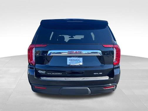 Onyx Black 2022 GMC Yukon SLE