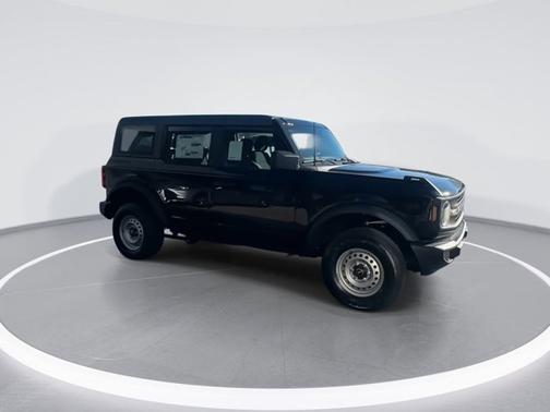 Shadow Black 2025 Ford Bronco Base