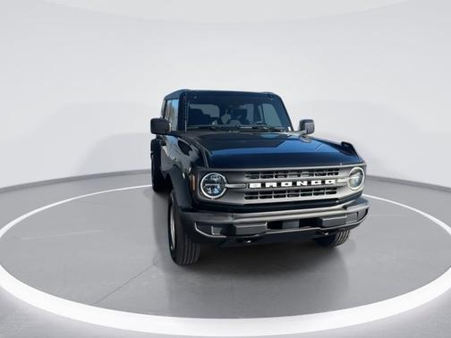 Shadow Black 2025 Ford Bronco Base