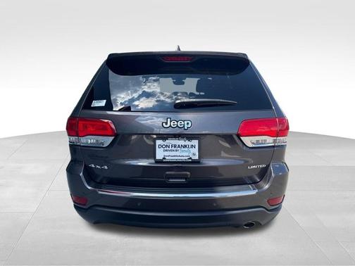 Granite Crystal Metallic Clearcoat 2018 Jeep Grand Cherokee Limited