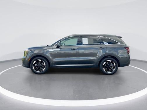 Interstellar Gray 2025 Kia Sorento Hybrid EX