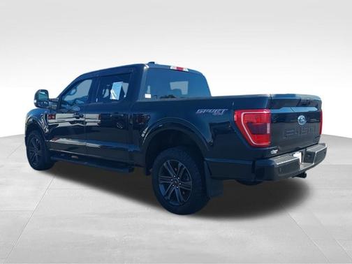 Black 2022 Ford F-150 XLT
