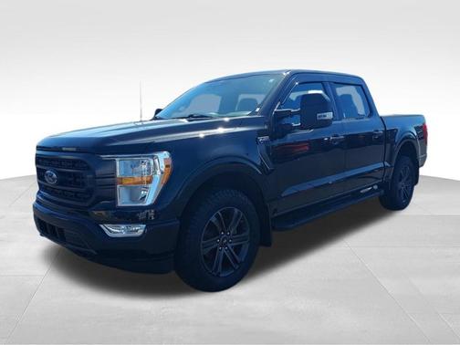Black 2022 Ford F-150 XLT