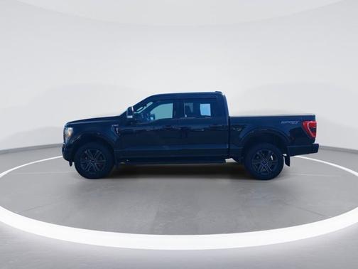 Black 2022 Ford F-150 XLT