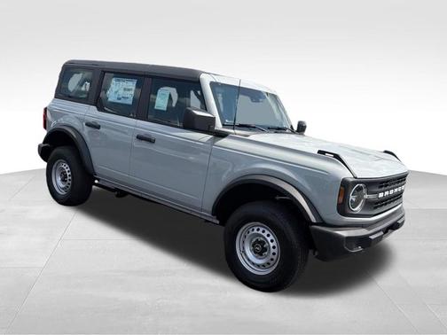 Avalanche Gray 2026 Ford Bronco Base