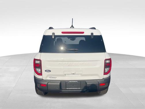 Oxford White 2026 Ford Bronco Sport Big Bend