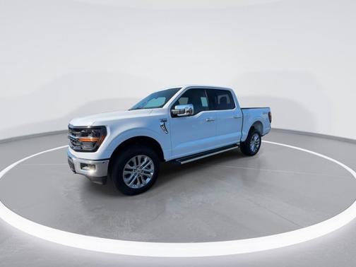 Oxford White 2026 Ford F-150 XLT