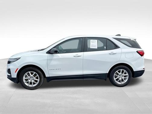 Summit White 2023 Chevrolet Equinox LS