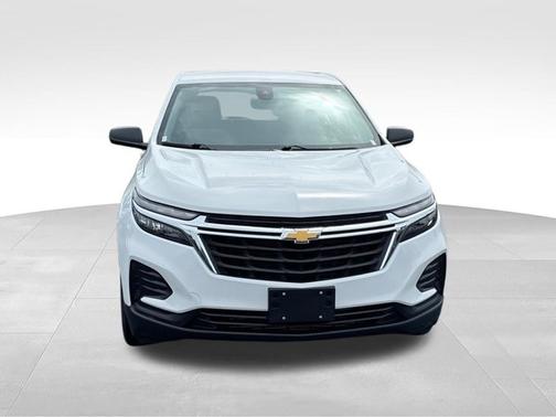 Summit White 2023 Chevrolet Equinox LS