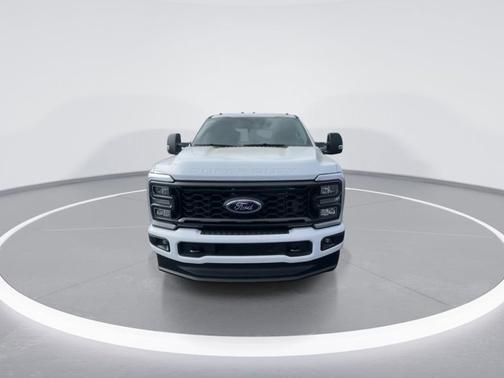 Oxford White 2026 Ford F-350 XL