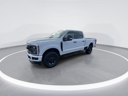 Oxford White 2026 Ford F-350 XL