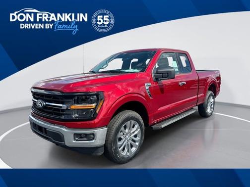 Ruby Red Metallic Tinted Clearcoat 2026 Ford F-150 XLT