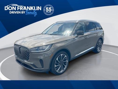 Harbor Gray Clearcoat 2026 Lincoln Aviator Reserve