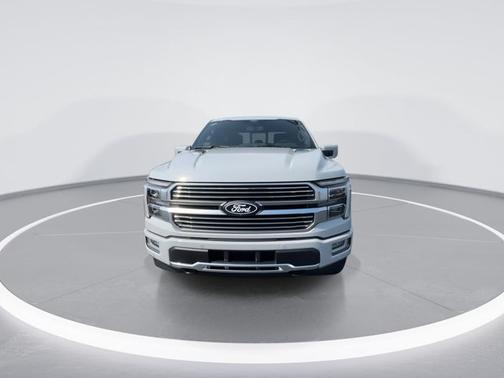 Avalanche 2026 Ford F-150 Platinum