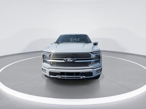 Avalanche 2026 Ford F-150 Platinum