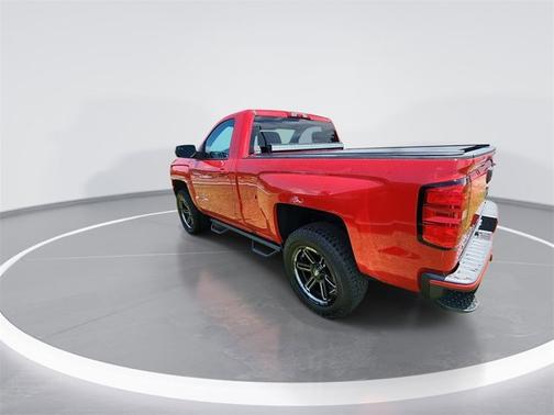 2018 Chevrolet Silverado 1500 2LT