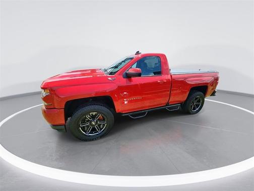 2018 Chevrolet Silverado 1500 2LT