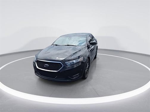 2017 Ford Taurus SHO