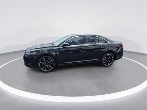 2017 Ford Taurus SHO
