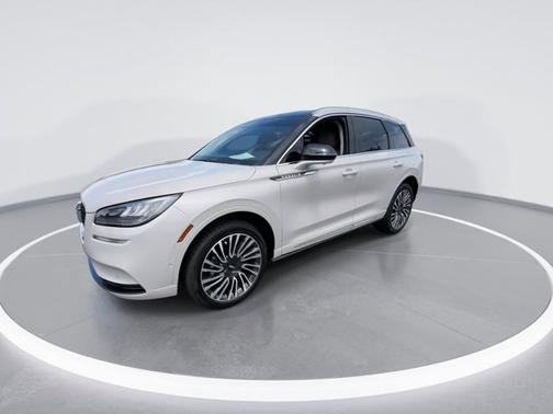 Ceramic Pearl Metallic Tri-Coat 2022 Lincoln Corsair Reserve