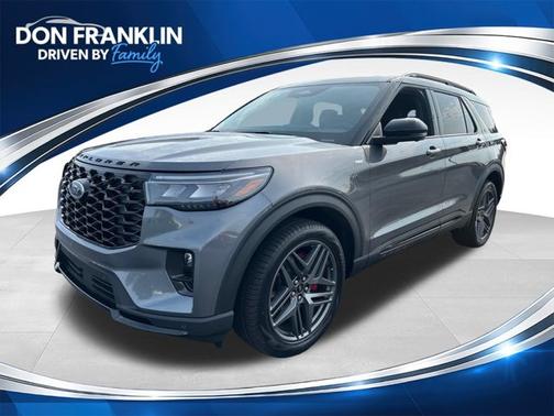 Carbonized Gray Metallic 2026 Ford Explorer ST-Line