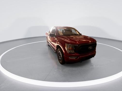 Red Metallic 2022 Ford F-150 XLT