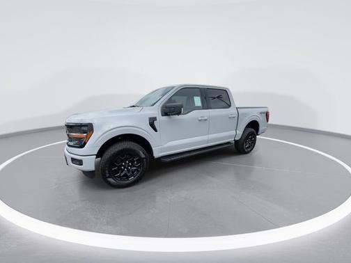 Avalanche 2026 Ford F-150 XLT