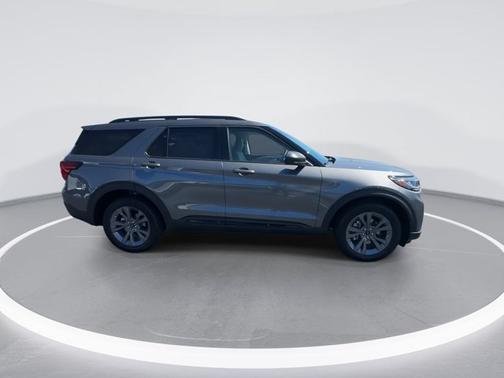 Carbonized Gray Metallic 2026 Ford Explorer Active