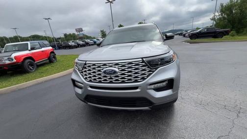 Silver Metallic 2021 Ford Explorer Platinum