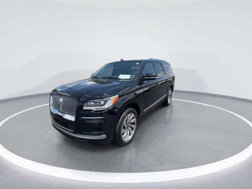 Black Metallic 2022 Lincoln Navigator L Reserve