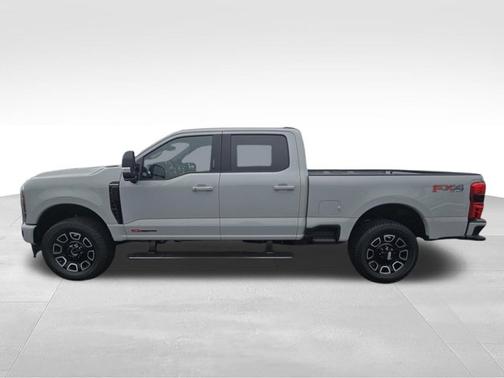 Avalanche 2026 Ford F-350 Platinum