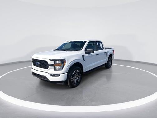 Oxford White 2023 Ford F-150 XL