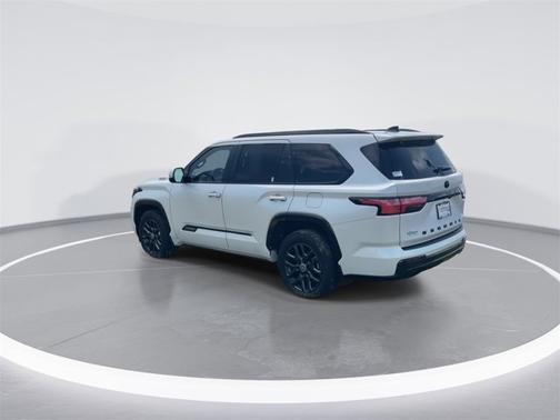 2024 Toyota Sequoia Platinum