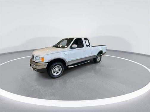 2003 Ford F-150 Lariat