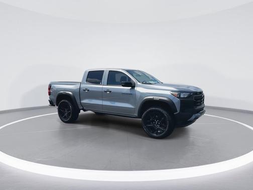 Sterling Gray Metallic 2024 Chevrolet Colorado 4WD Trail Boss
