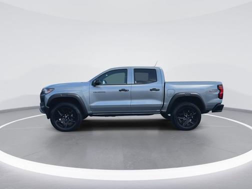 Sterling Gray Metallic 2024 Chevrolet Colorado 4WD Trail Boss