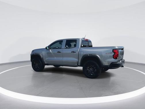 Sterling Gray Metallic 2024 Chevrolet Colorado 4WD Trail Boss