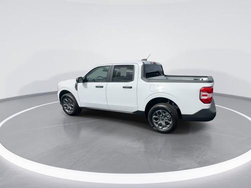 Oxford White 2026 Ford Maverick XLT