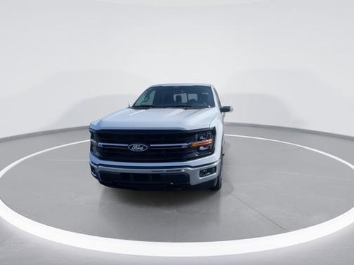 Oxford White 2026 Ford F-150 XLT