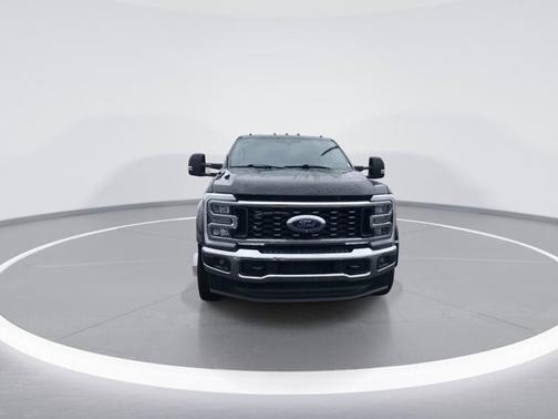 Black 2023 Ford F-450 LARIAT
