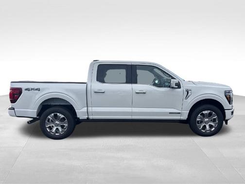 Star White Metallic Tri-Coat 2026 Ford F-150 Platinum