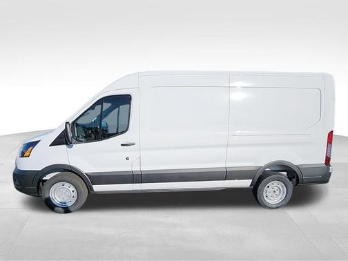 Oxford White 2026 Ford Transit-250 Base