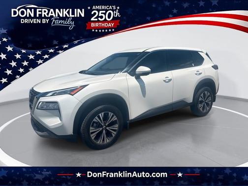 Pearl White Tricoat 2021 Nissan Rogue SV