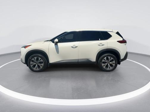 Pearl White Tricoat 2021 Nissan Rogue SV