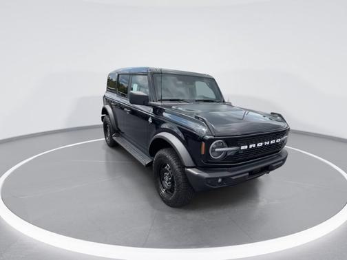 Shadow Black 2026 Ford Bronco Outer Banks